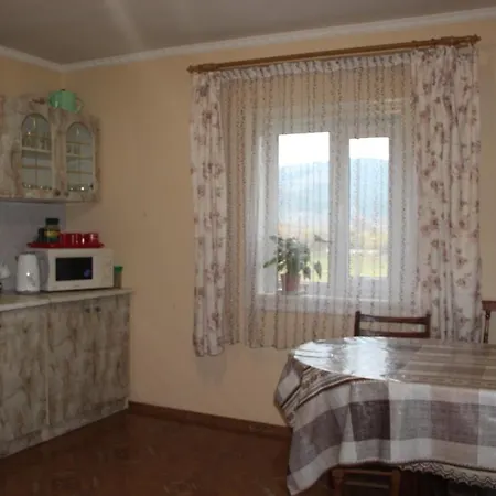 Gæstehus у михайла під лісом